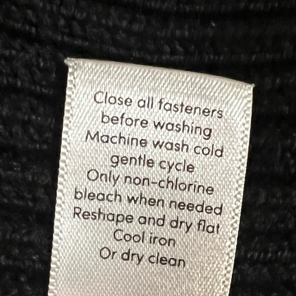 Athleta | Merino Wool Thermolite Sentinel Zip Front Sweater Coat Black | XS - Picture 15 of 16